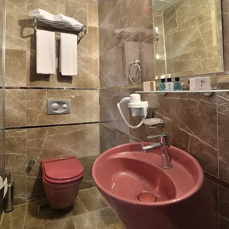 Mia Antalya