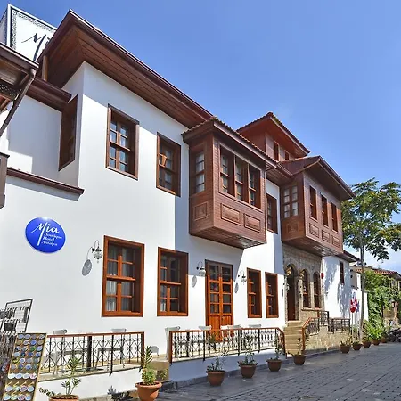 Mia Otel 3*