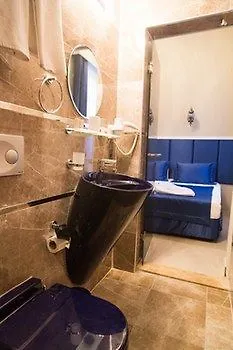 Mia Otel 3*